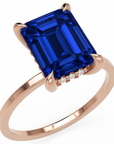 Inel de Logodnă Windsor din Aur 18k cu Safir Creat în Laborator Emerald Cut 10x8 mm și Diamante Create în Laborator din 18k Aur Roz - Castelo.ro