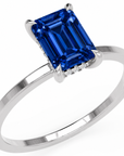 Inel de Logodnă Windsor din Aur 18k cu Safir Creat în Laborator Emerald Cut 8x6 mm și Diamante Create în Laborator din Platina - Castelo.ro