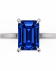Inel de Logodnă Windsor din Aur 18k cu Safir Creat în Laborator Emerald Cut 8x6 mm și Diamante Create în Laborator din Platina - Castelo.ro