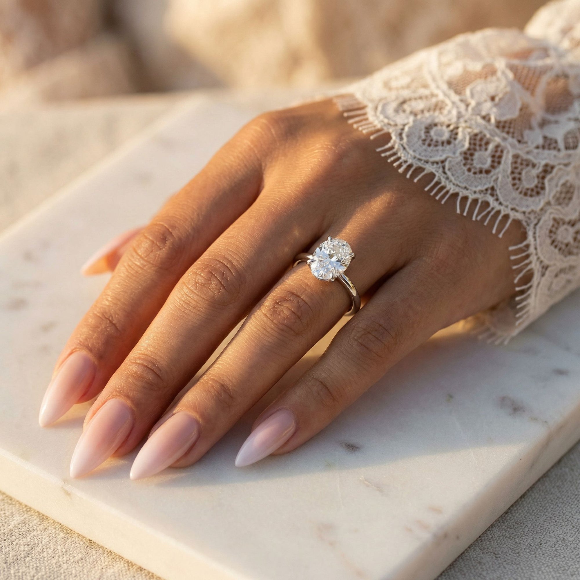 Inel de Logodnă din Aur 14k cu Diamant Creat în Laborator Oval de 1.5 ct din 14k Aur Alb - Castelo.ro