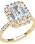 Inel de Logodnă Emerald Pave din Aur 18k cu Moissanite și Halo de 2.9 ct din 18k Aur Galben - Castelo.ro