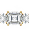 Inel de Logodnă Viviana din Aur 14k cu Trei Moissanite de 2.4 ct din 14k Aur Galben - Castelo.ro