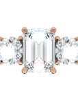 Inel de Logodnă Via di Emeralde cu Trei Moissanite de 2.4 ct din 18k Aur Roz - Castelo.ro