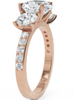 Inel de Logodnă Heart Pave cu Trei Moissanite de 2.6 ct din 18k Aur Roz - Castelo.ro