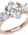 Inel de Logodnă Marquise du Chateau cu Trei Diamante Naturale de 2.3 ct