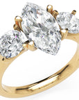 Inel de Logodnă Marquise du Chateau cu Trei Diamante Naturale de 2.3 ct
