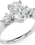Inel de Logodnă Oval & Pear cu Trei Diamante Naturale de 2.5 ct