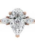 Inel de Logodnă cu Trei Diamante Create în Laborator Pară de 1.5 ct