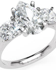 Inel de Logodnă cu Trei Diamante Naturale Pară și Rotund de 2.3 ct
