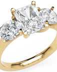 Inel de Logodnă Duchesse Lumière Radiant și Rotund cu Trei Diamante Naturale de 2.45 ct