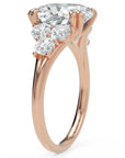Inel de Logodnă Romanov din Aur 18k cu Moissanite Cushion de 3 ct din 18k Aur Roz - Castelo.ro