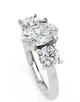 Inel de Logodnă Oval & Round din Aur 14k cu Trei Diamante Create în Laborator de 2.3 ct