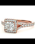 Inel Tăietură Oval Si Cadru Halo din Aur 14k cu Diamante Create în Laborator de 0.76 ct