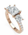 Inel de Logodnă Princesse Étoile cu Diamante Naturale Princess și Rotund Pave de 2.67 ct