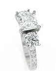 Inel de Logodnă Princesse Étoile cu Diamante Naturale Princess și Rotund Pave de 2.67 ct