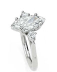 Inel de Logodnă Heart Pave cu Trei Moissanite de 2.6 ct