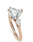 Inel de Logodnă Eternal Heart cu Trei Diamante Create în Laborator de 1.7 ct