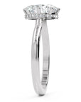 Inel de Logodnă Solitaire 'L'Amour' din Aur 18k cu Moissanite Oval de 1.8 ct din Platina - Castelo.ro